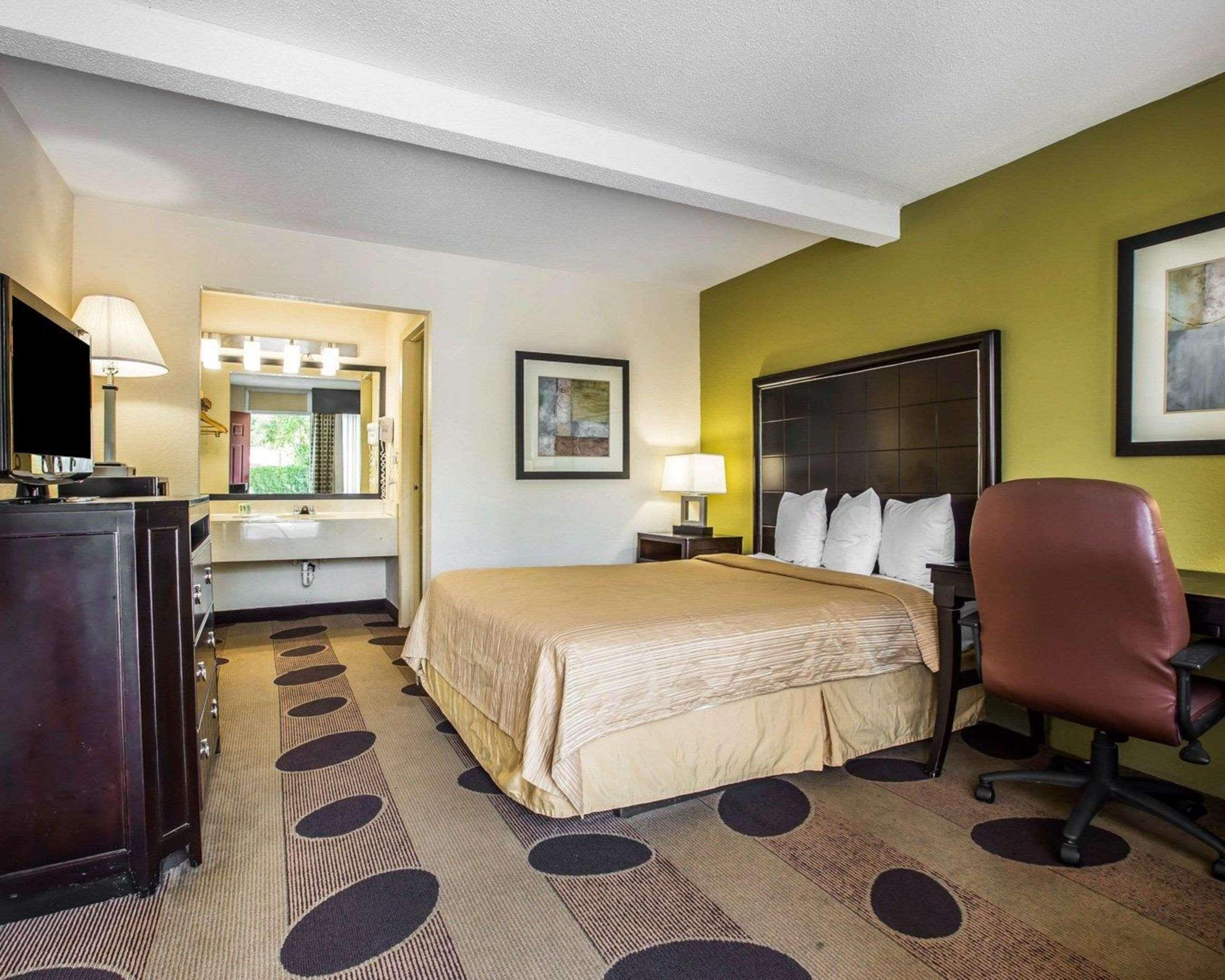 Quality Inn Greenwood Hwy 25 Ngoại thất bức ảnh