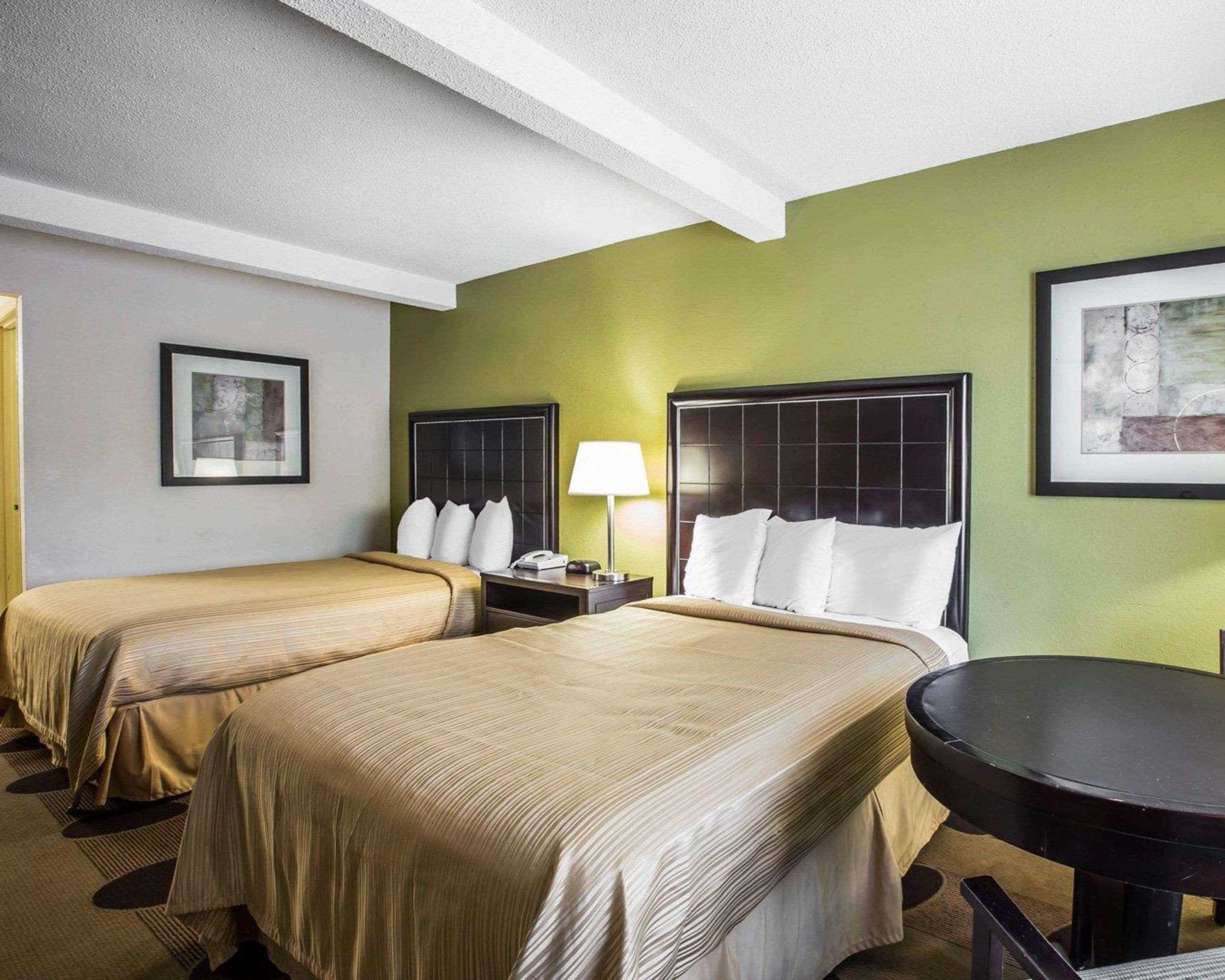 Quality Inn Greenwood Hwy 25 Ngoại thất bức ảnh