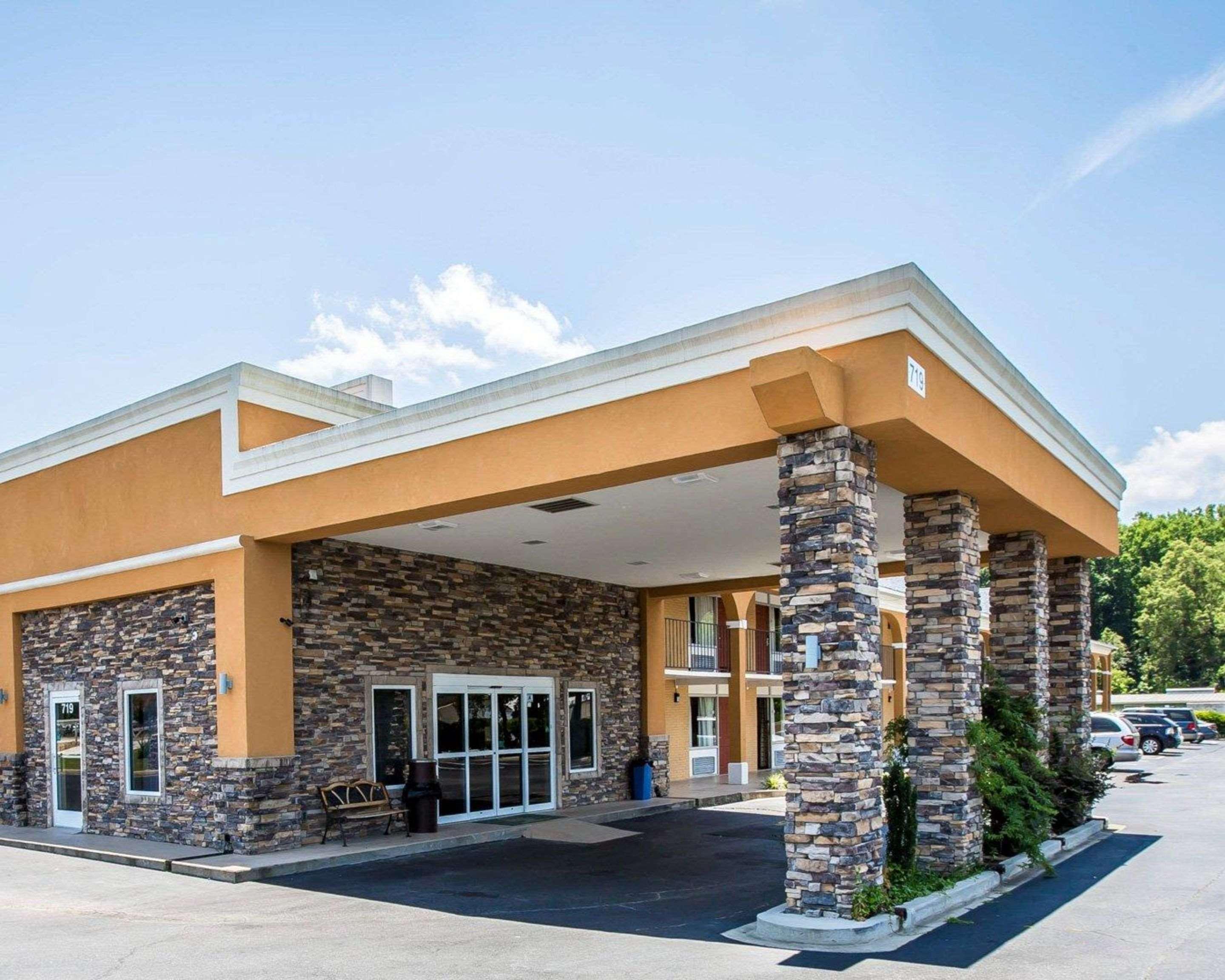Quality Inn Greenwood Hwy 25 Ngoại thất bức ảnh