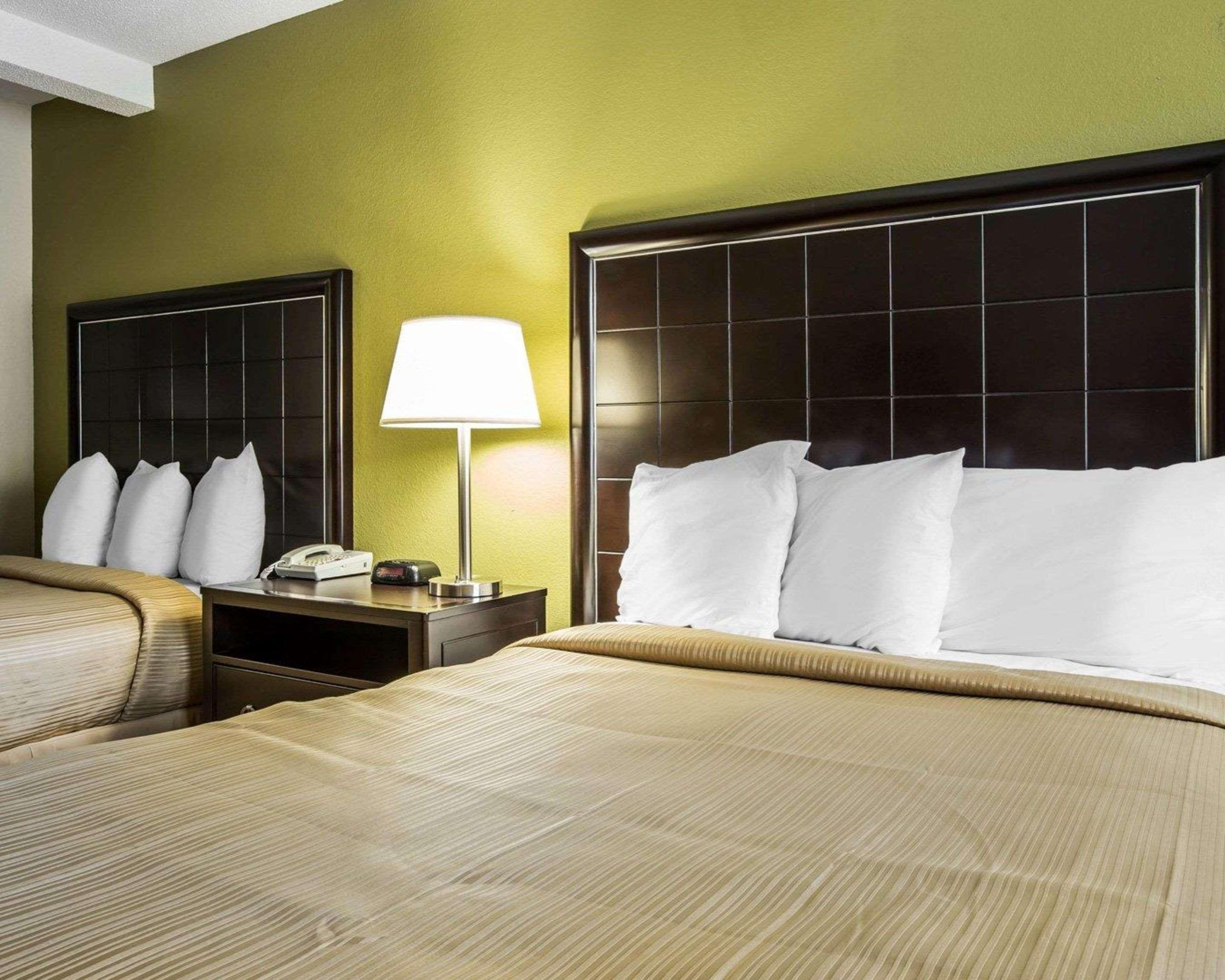 Quality Inn Greenwood Hwy 25 Ngoại thất bức ảnh